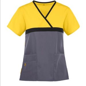 Wonderwink Scrub Set